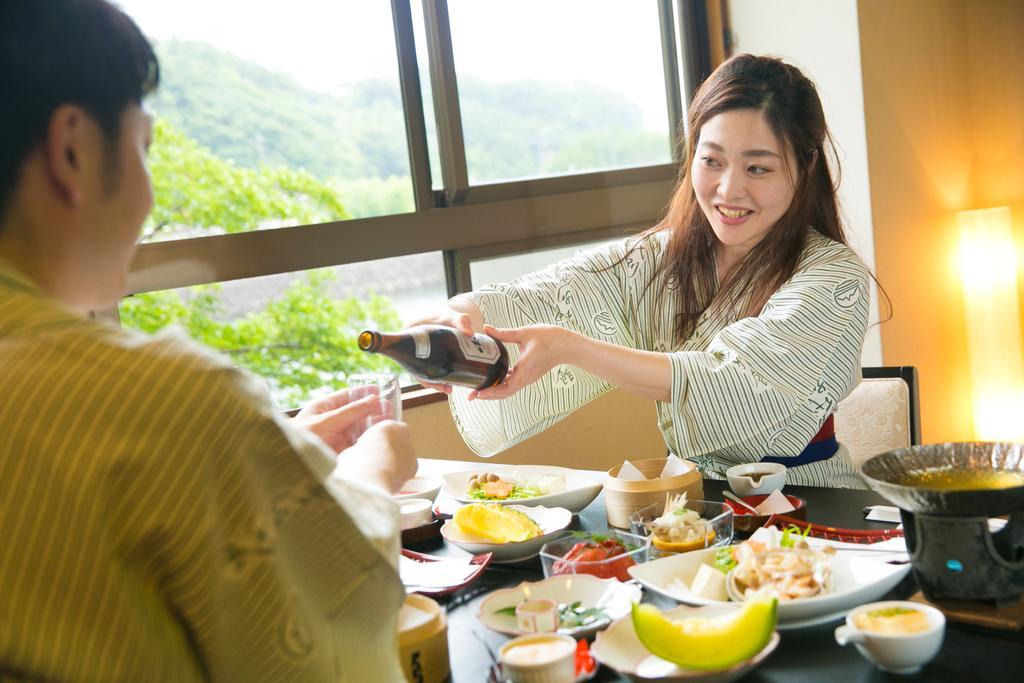 타시로 아넥스 야쿠시마 외부 사진